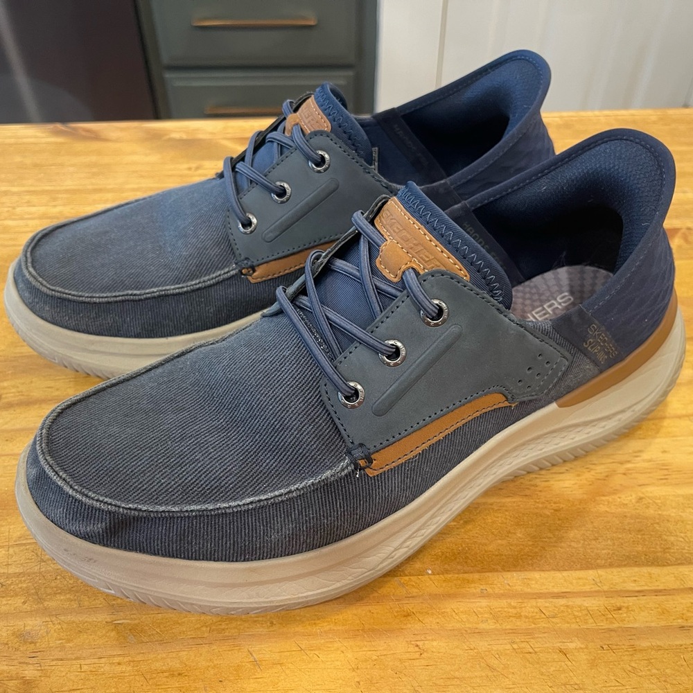 Skechers Men's Navy and Tan Boat Shoes - Picture 2 of 6